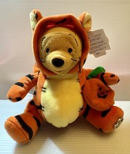 Rare Winnie The Pooh in Tigger Costume, 2001 Halloween Disneyland, with Tag