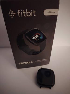 Fitbit Versa 4