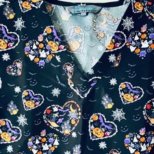 Serene Medical Halloween Scrub Top NWT Black Heart Pumpkin Bat Spider Web