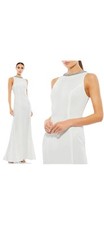 IEENA FOR MAC DUGGAL White Embellished Neck Trumpet Gown Size 8 No Tag Brand New