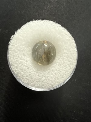 Natural Round Labradorite Gemstone