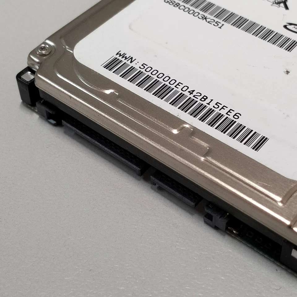 Genuine Fujitsu 250GB 2.5" HDD MHX2250BT SATA 3Gb/s 4200 RPM CA06846-B210000T - Image 4 of 4