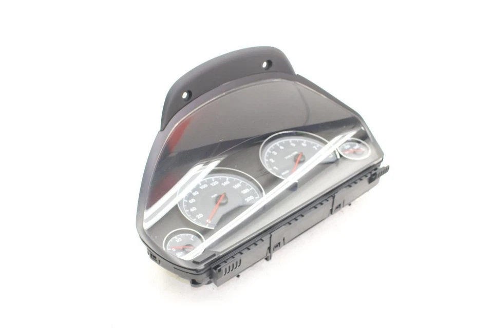 15-17 BMW M4 Speedometer Gauge Cluster 9272664 - Image 2 of 4