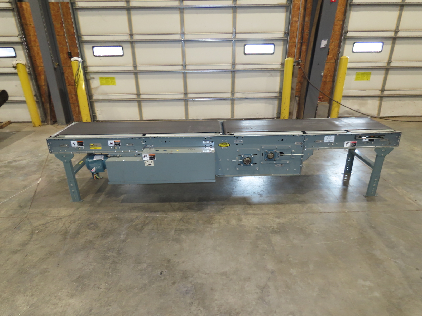 Hytrol 34"x 10' Ball Transfer Conveyor Table 31"BF 4"Centers Adj Height