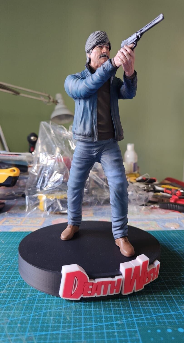 Charles Bronson Death Wish 3 Resin Figure 1/6 or 1/4 scale Charles Bronson Death Wish 3 Resin Figure 1/6 or 1/4 scale
