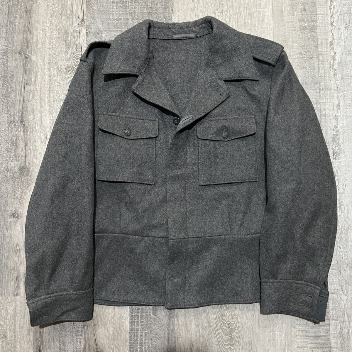 Valtion Pukutehdas VTG Euro Finish Military 1984 Finland Wool Top