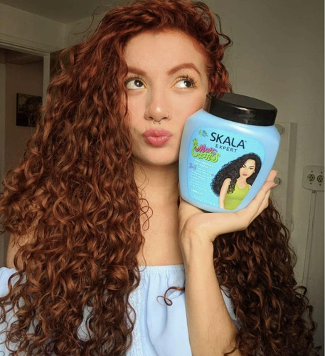 Beautiful Skala Expert Curly Hair Moment Concept Beautiful Skala Expert Curly Hair Moment Concept
