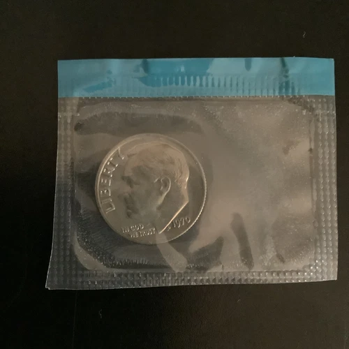 1970 P Roosevelt Dime ~ Uncirculated Coin in Mint Cello Philadelphia Mint