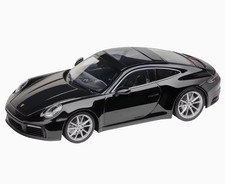 Minichamps Porsche 911 992 Carrera 4s Coupe 2021 1:18 WAP0211120R992