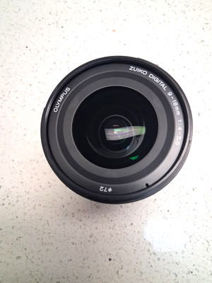 Olympus Zuiko 9-18mm f/4.0-5.6 ED Lens W/Caps & Lens Hood