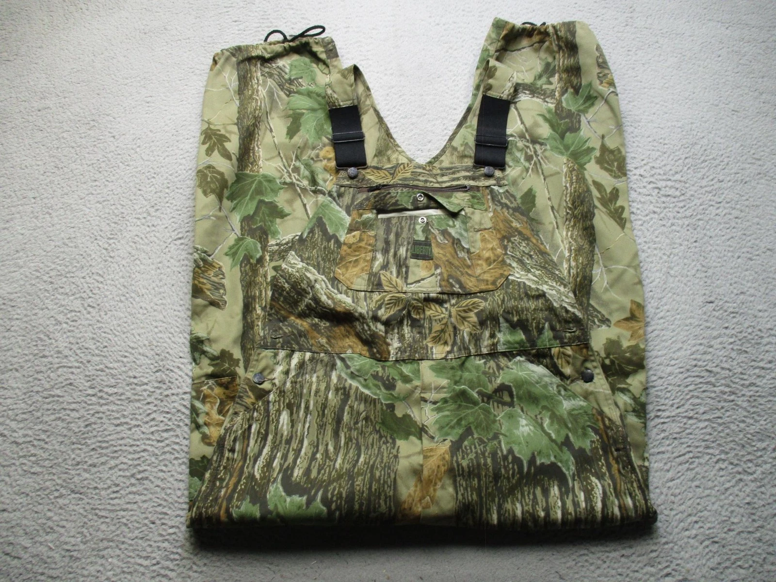 Liberty Bib Overalls Mens 36 Regular Green Realtree Camo Hunting Outdoor
Opens in a new window or ta
