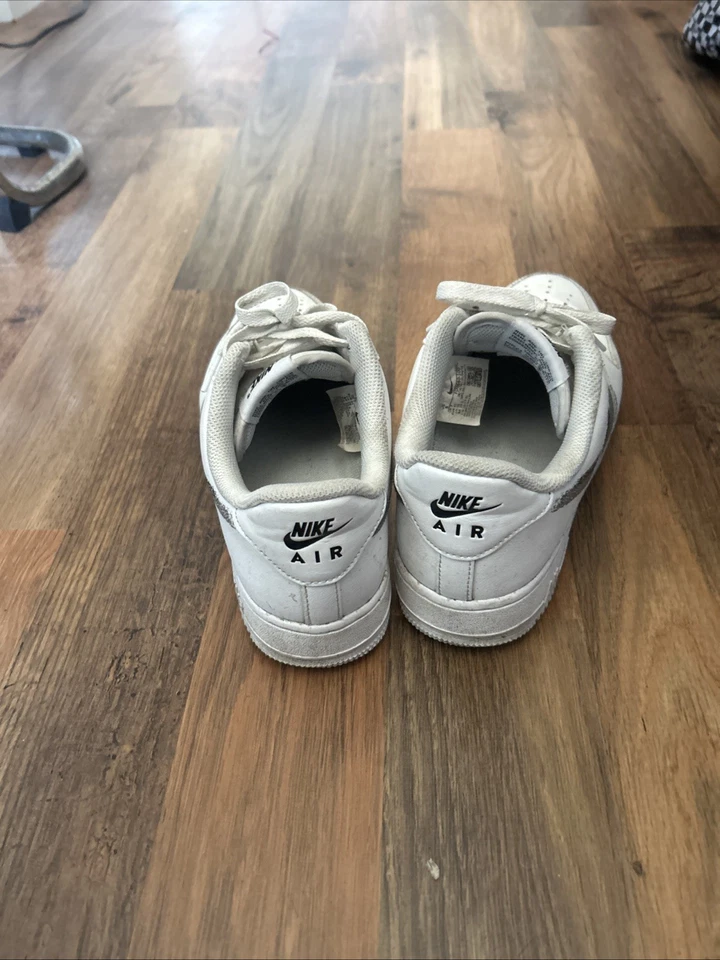Nike Air Force 1 Low '07 Spray Paint Swoosh White/Black/Grey, Size 7, photo 2 of 5