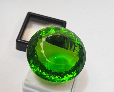 Topaz Green Color 135+ Ct Round Cut Natural Loose Certified Gemstone For Pendant