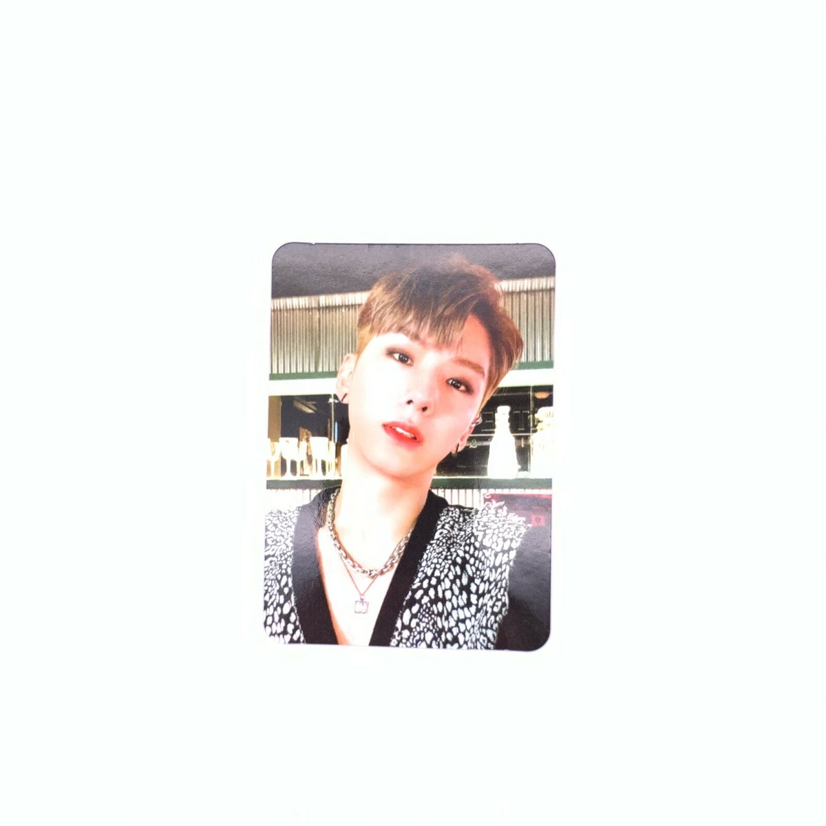 MONSTA X] Fatal love / Love Killa / Ver.2 / Official Photocard