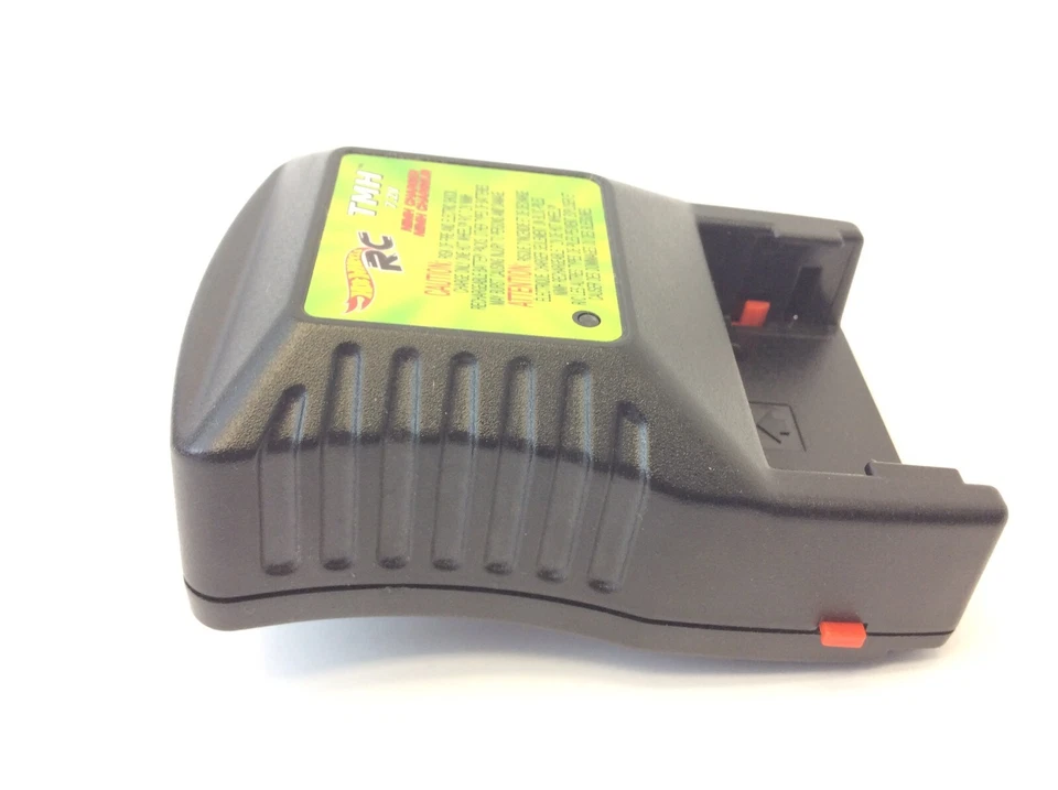 Used 1997 Mattel Hot Wheels RC TMH 7.2V NiMH Battery Charger - Image 4 of 4