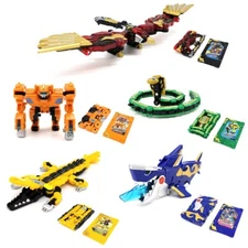 Metal Cardbot Toy Transform Robot Card to Animal Eagle Model Statue for Watch