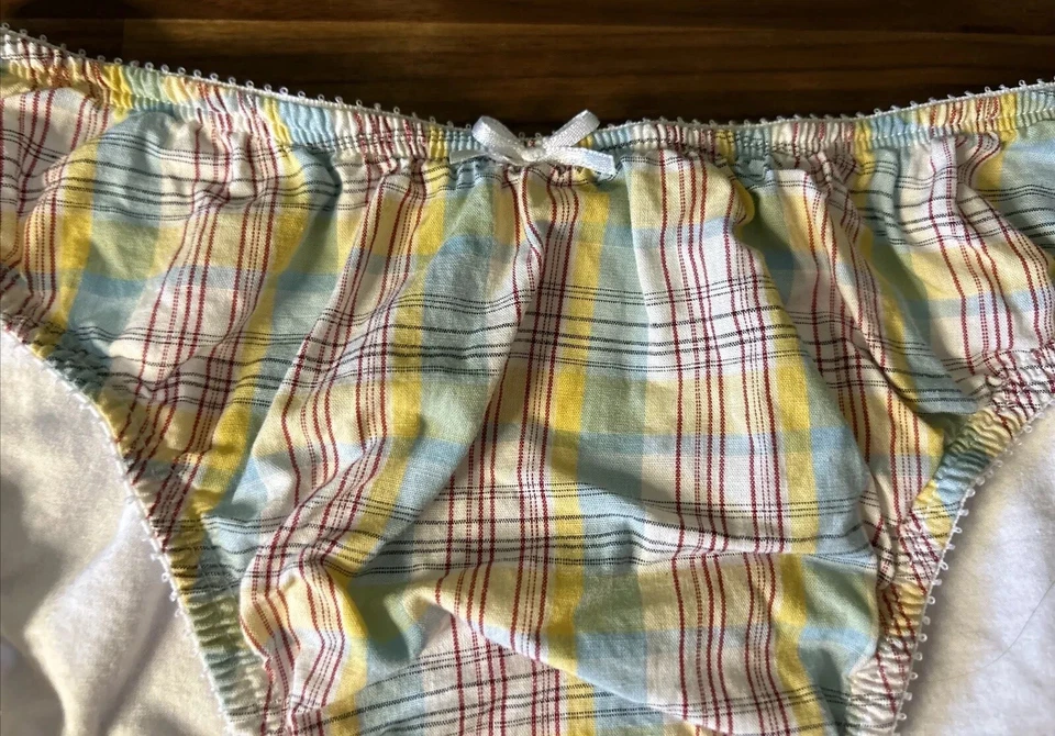 Bragas H&M Talla 4/6 Pequeñas Cuadros Corte Alto Bikini L.O.G.G Lazo Algodón Cintura Alta Foto 2 de 4