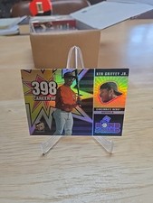 2000 Upper Deck GrFx Ken Griffey Jr. Bomb Squad 398 HR Insert #BS1 Reds Mariners