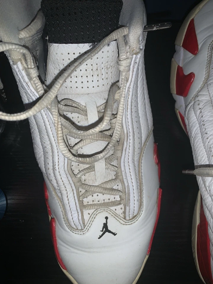 Tênis Air Jordan 14 retrô branco Varsity vermelho (usado) - Imagem 3 de 4
