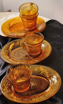 レア物☆FLAKE ☆スノーフレーク Indiana Glass4セット Vintage Set of 4 Tiara Amber Glass Oval Sanck Plates & Cups