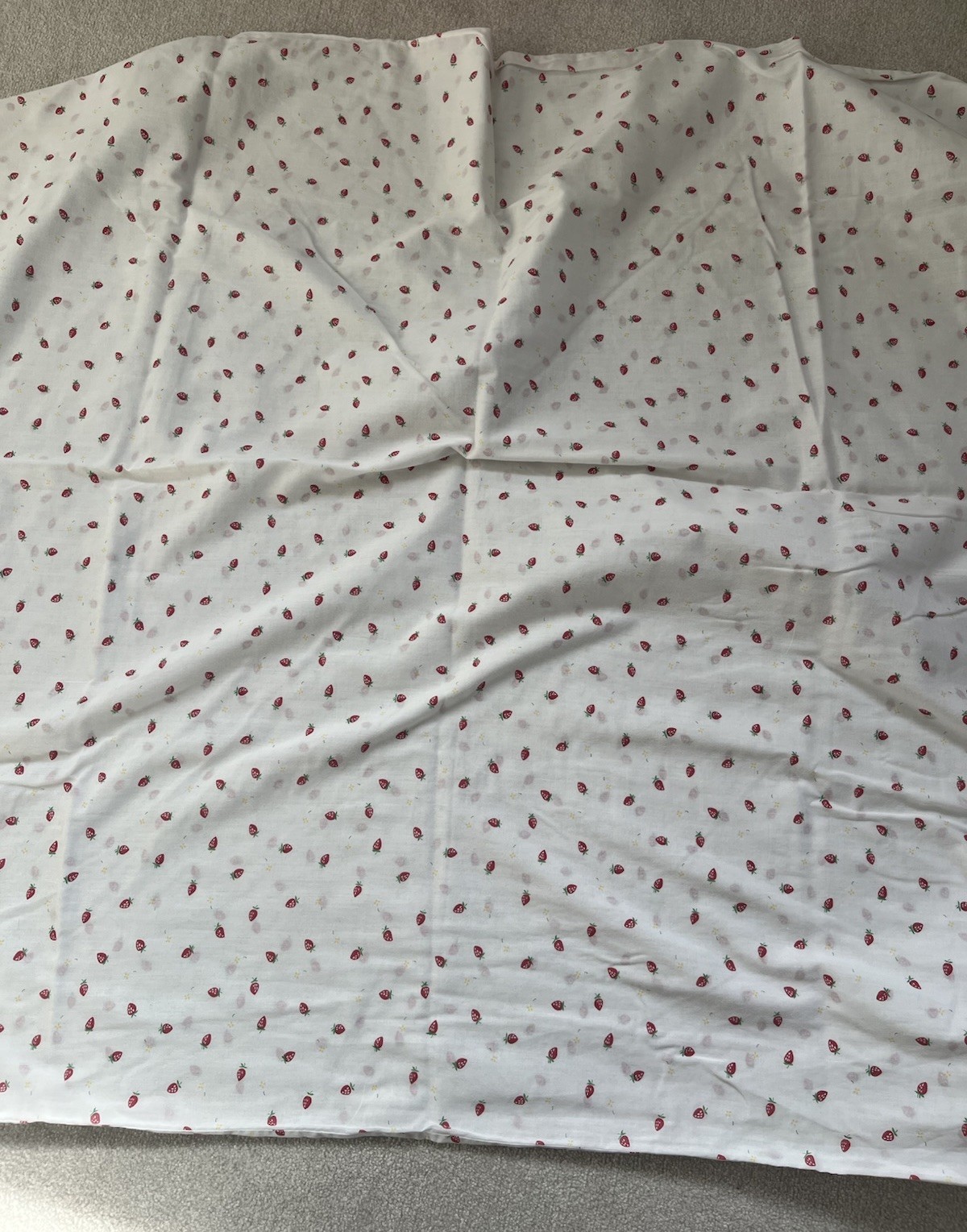 Set lettino fragola cura della mamma vintage copripiumino, piumone e tende anni 80 foto 2