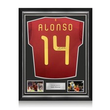 Maglia della Spagna firmata da Xabi Alonso. Cornice superiore