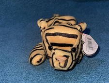 TY Beanie Baby Stripes The Tiger Stuffed Animal Plush New