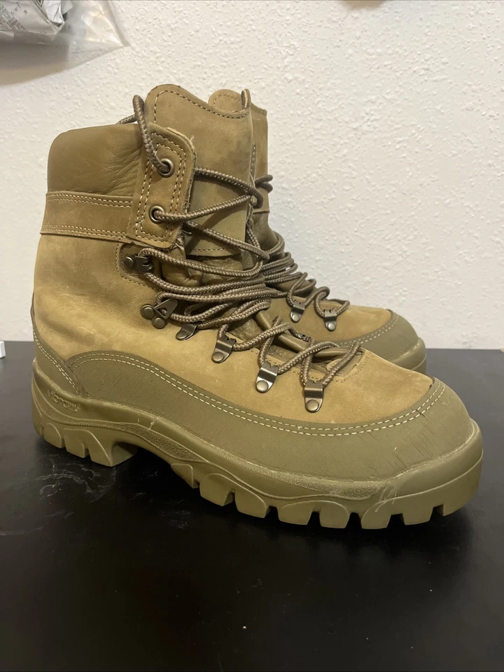 USGI Belleville 950 MCB Combat Boots Men’s 9.5R Coyote Brown Mountain GORE-TEX - Image 2 of 4