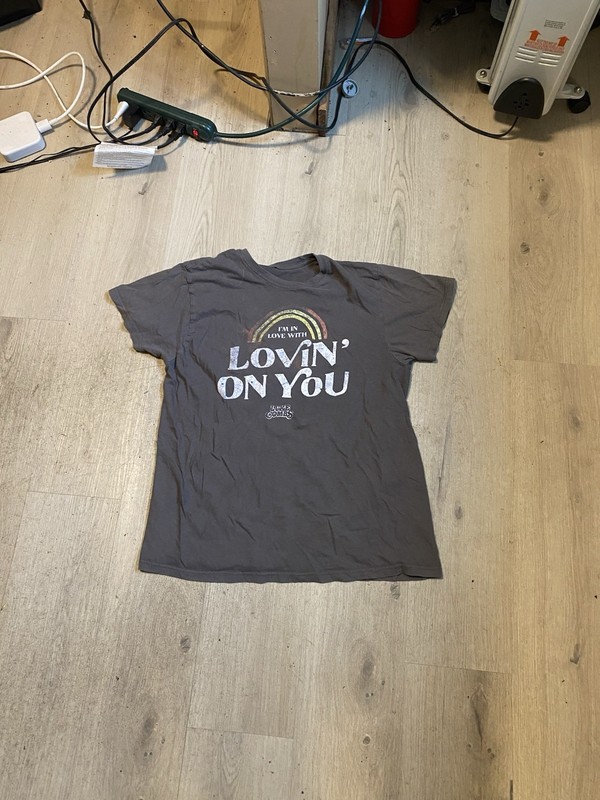 Luke Combs I’m In Love With Lovin’ On You T Shirt Size Medium