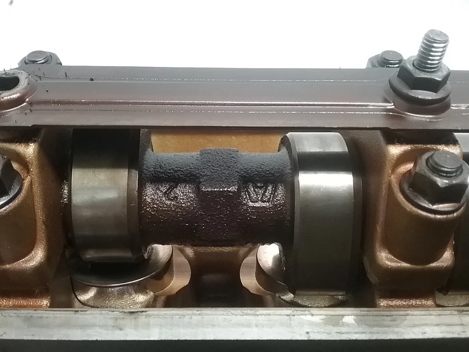 BMW X5 2002-2003 culata lateral derecha 306.59160R 4.6L 8 cilindros Foto 3 de 4