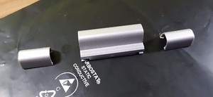Hinge cover Scharnierabdeckungen aus Notebook Medion Lifetec LT9399 WIE NEU TOP!