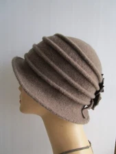 Forbusite Wool Ribbed Cloche Retro Lt Brown Boiled Wool Floral Accent Packable