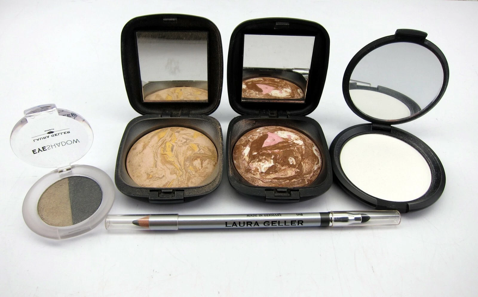 Laura Geller 5 pc Balance n Brighten Bronze Eye Shadow Smoke Silver Lining Kit