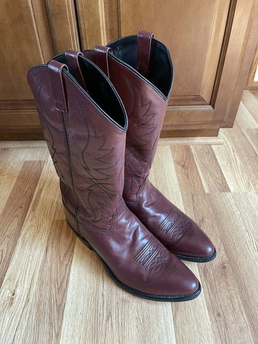 Burgundy Cowboy Boots 11EE! Nice 