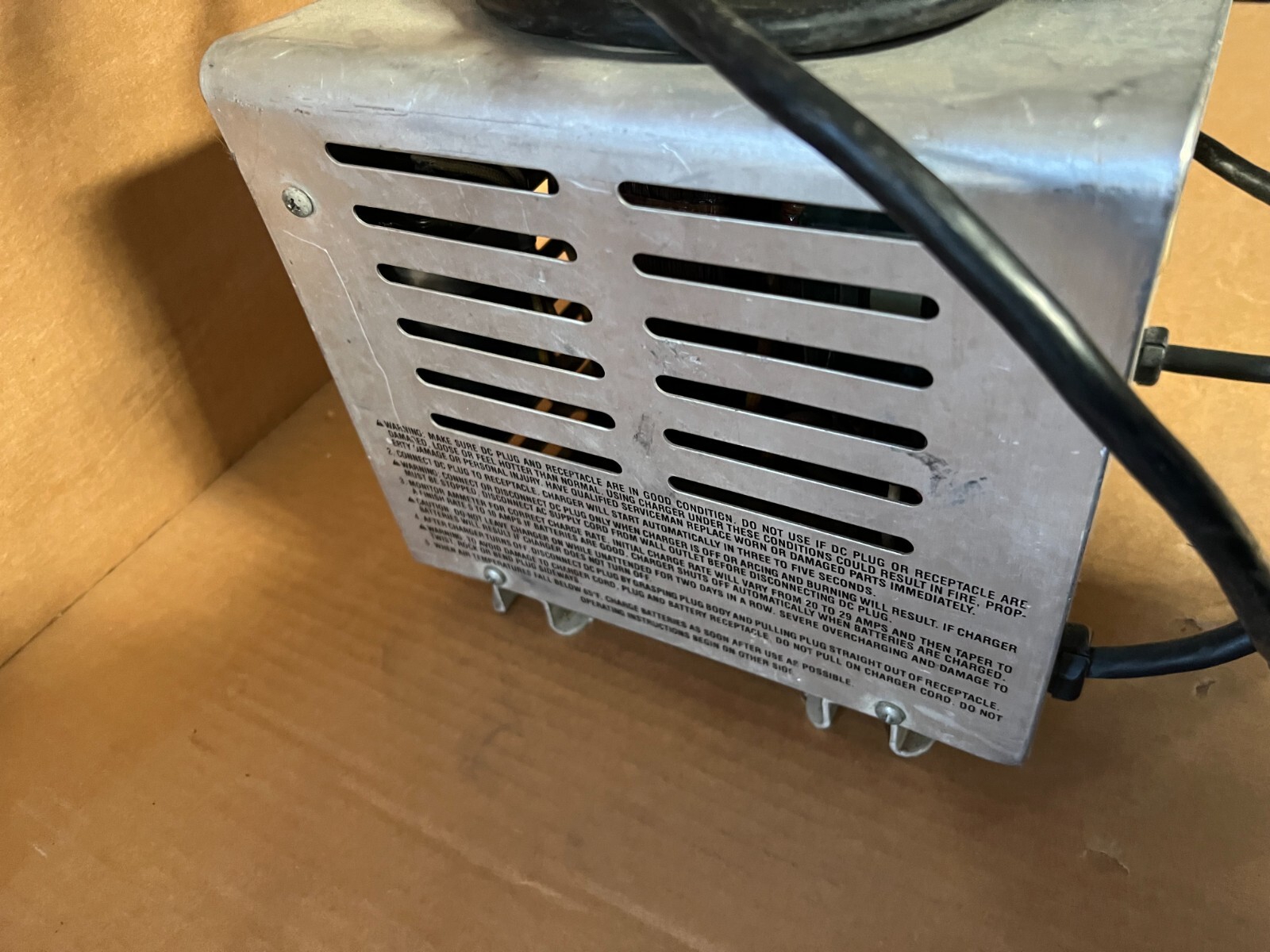 LESTRONIC II 36 Volt Club Cart Golf Cart Battery Charger Model 07850