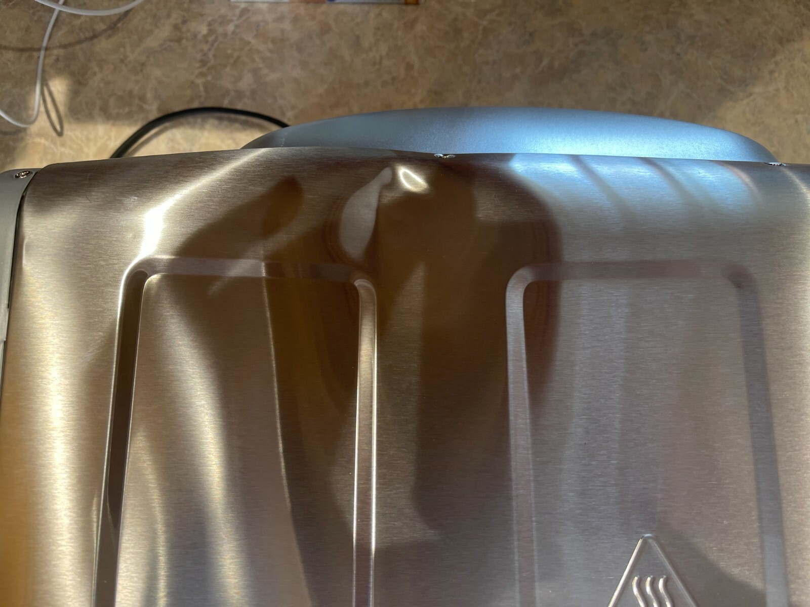 Hamilton Beach 6Slice Countertop Toaster Oven Easy Reach RollTop Door