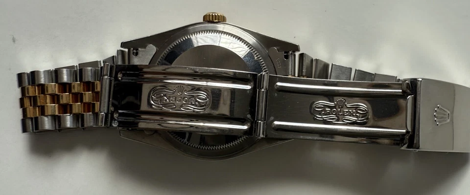 Reloj Rolex Datejust 36 gris, oro de dos tonos y acero inoxidable de lujo hecho en Suiza. Foto 4 de 4