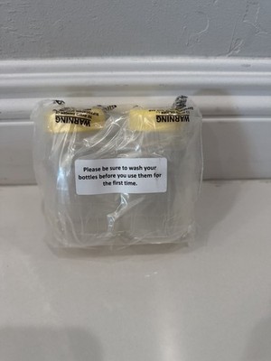 New Medela Two Pack Baby Bottles