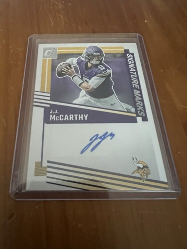 J.J. McCarthy #SM-JMY 2025 Panini Donruss Signature Marks card