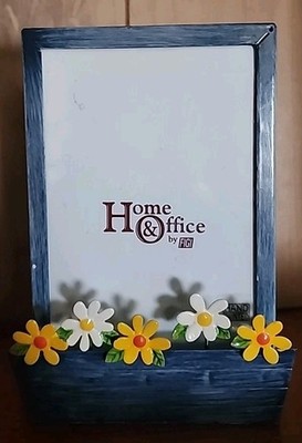 FIGI Desk Picture Frame Flowers DAISY Colors 3D Effect 3.5'' X 3.5'' Photo