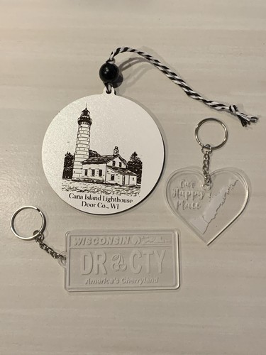 Two Door County Clear Keychains & Cana Island Lighthouse Ornament WI Sister Bay - Picture 1 of 1