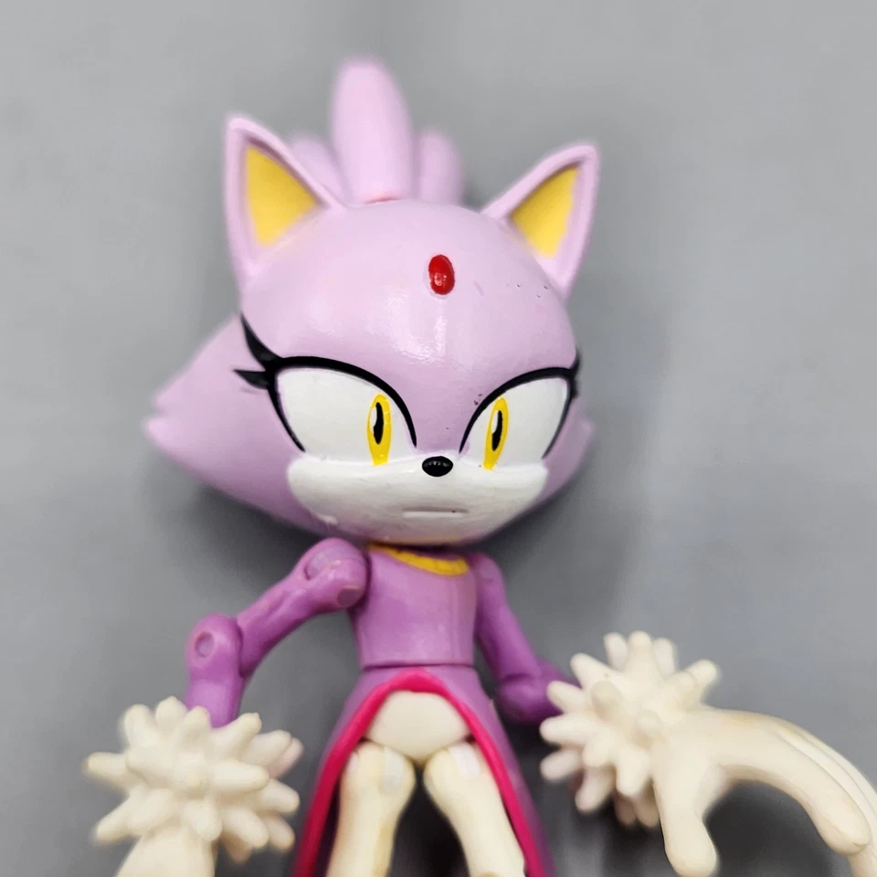 Figura de acción Jazwares Sonic Hedgehog Blaze The Cat juguete cola faltante 3 pulgadas Foto 2 de 4