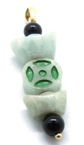 14k-Yellow-Gold-Carved-Green-Jade-Pendant-Vintage-Estate-Beautiful
