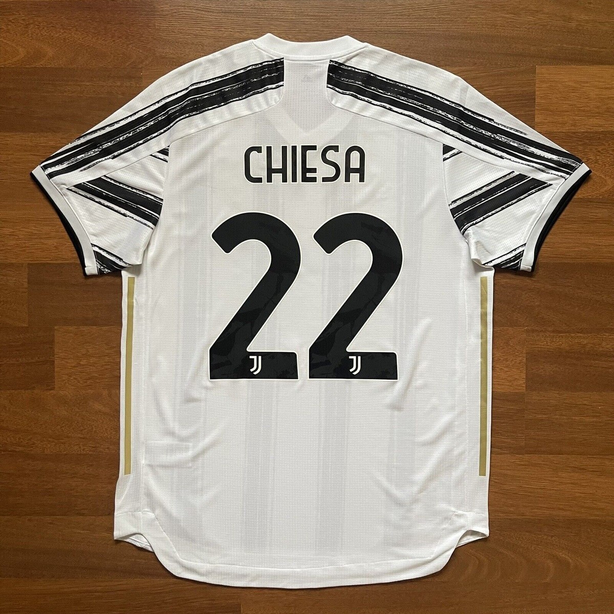 JUVENTUS ADIDAS 2020/2021 FOOTBALL SOCCER HOME JERSEY #22 CHIESA