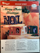 The Needlecraft shop Plastic Canvas Pattern Holiday Spirit Merry Photo Greetings