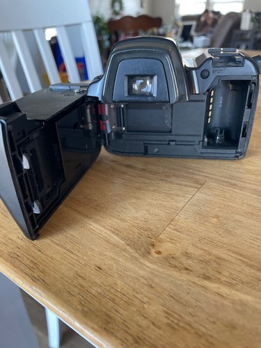 Olympus IS-1 ED 35mm High Res Lens Camera TESTED&WORKING - Picture 11 of 11