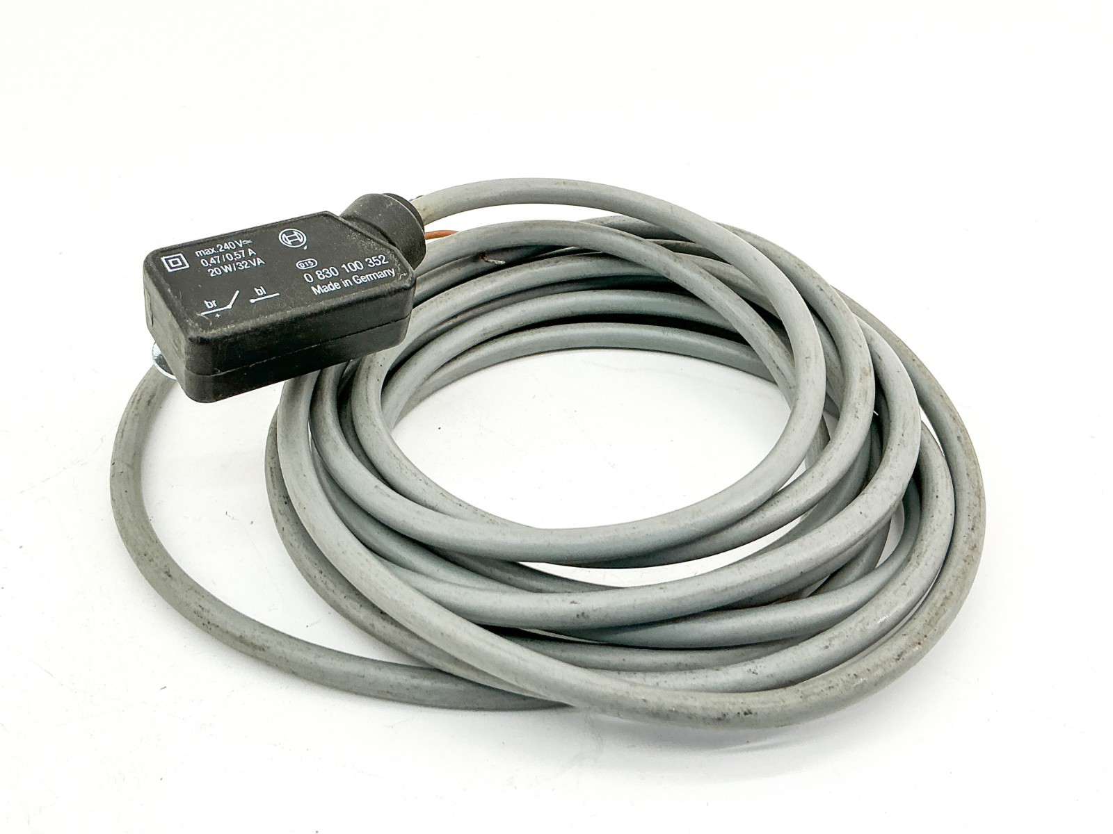 New Bosch 0-830-100-352 Proximity Switch 20W 240V 32VA 2 Wire - No Box