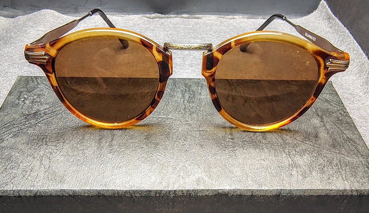 1970’s ANNICK Paris Angular Sunglasses, Made in France, Deadstock/Unworn, France Deadstock vintage eyewear 40 main image 2