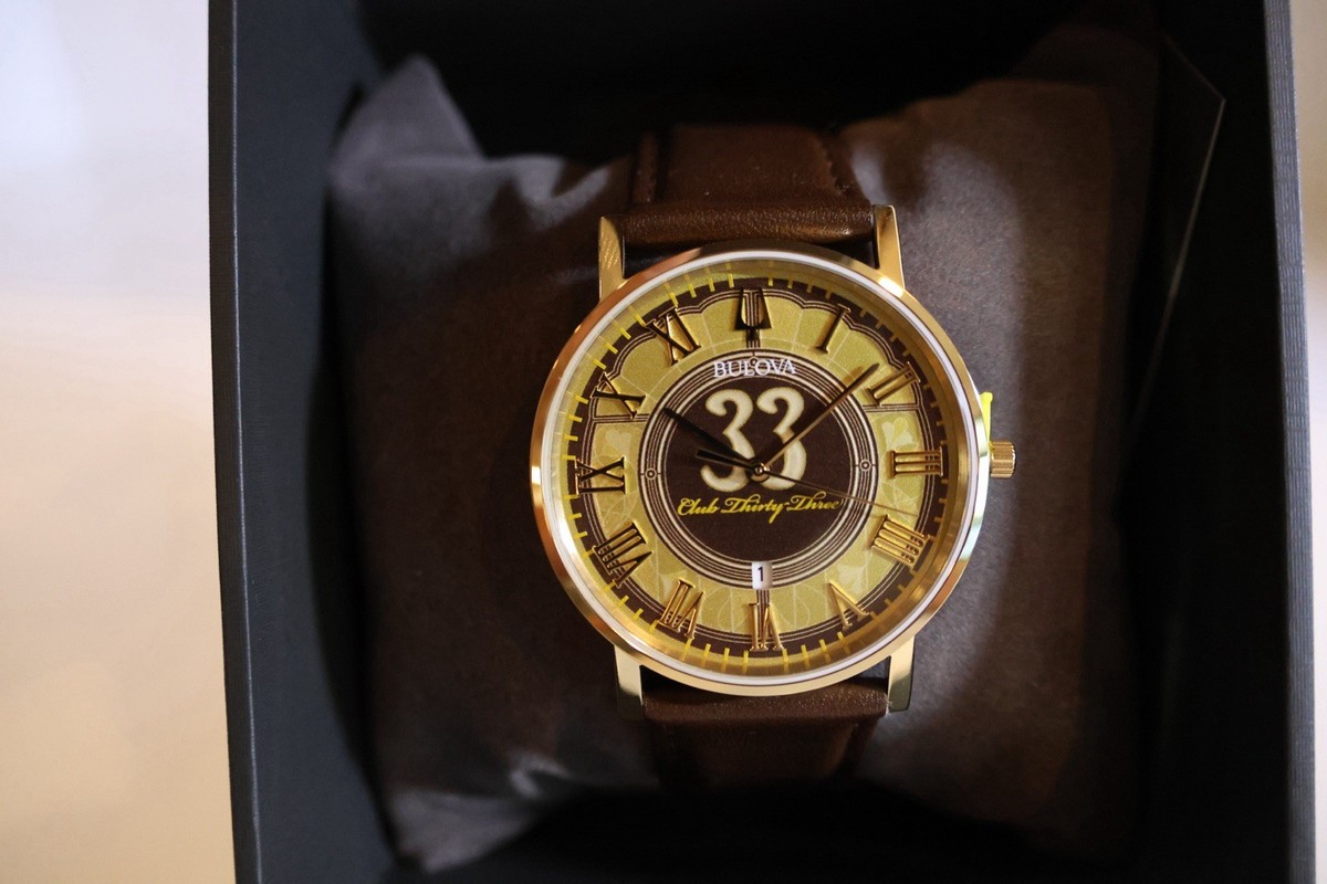 Walt Disney World Club 33 Bulova Automatic Men's Dress Watch 42mm