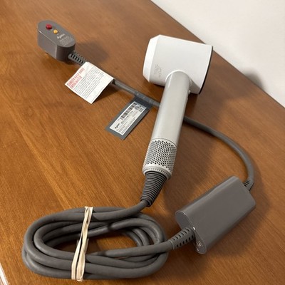 Dyson Supersonic Hair Dryer HD01 White/Silver Authentic Tested Works Great!